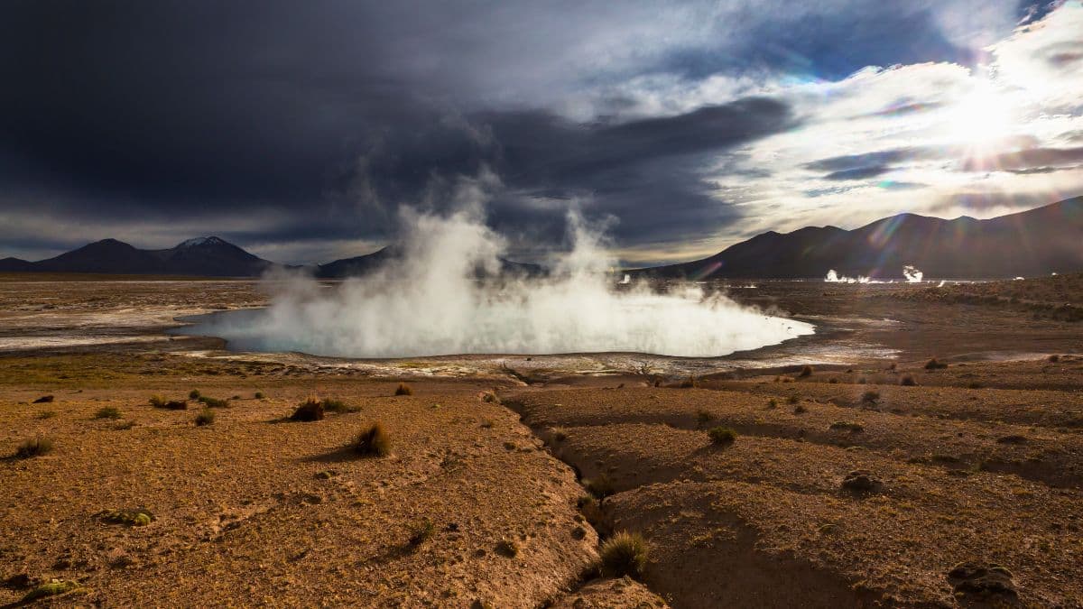 Deserto do Atacama - Gêiseres, Termas e Estrelas